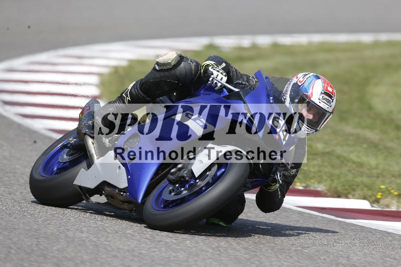 Archiv-2025/49 26.08.2025 Cornu Master School ADR/rot-rouge/64